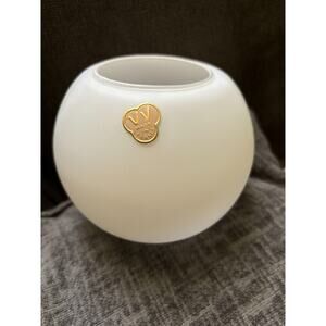 REDUCED!! Vianne Vianne France Set of 4 Vintage White Frosted Glass Lamp Shades
